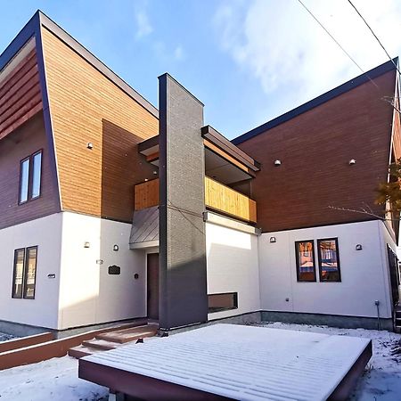 White House Onsen Guesthouse 白老町 エクステリア 写真