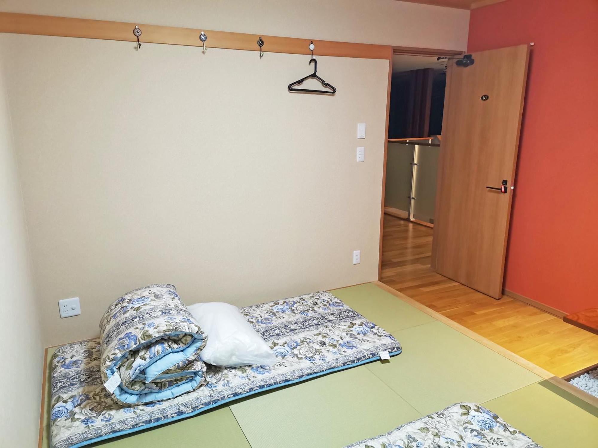 White House Onsen Guesthouse 白老町 エクステリア 写真
