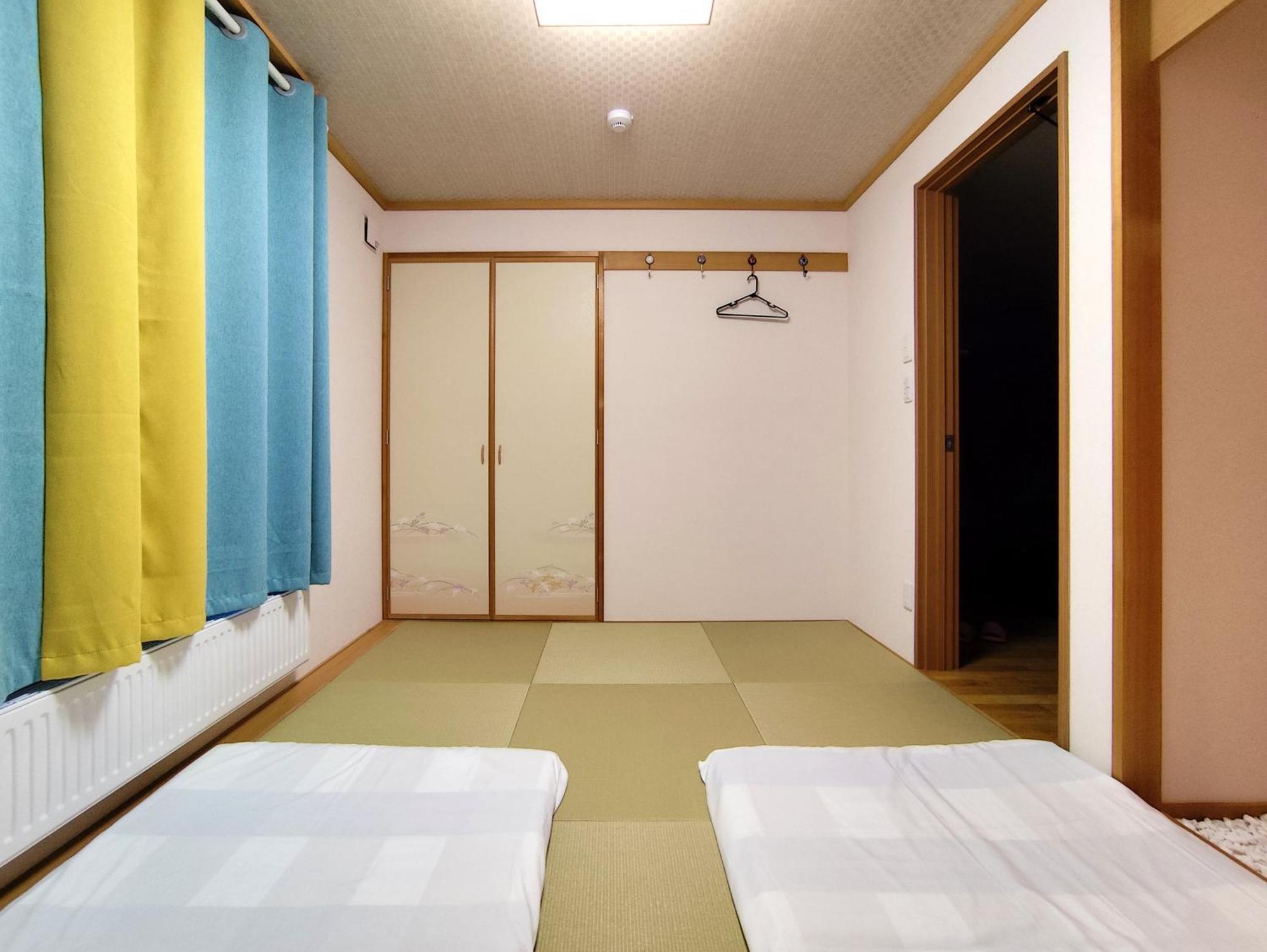 White House Onsen Guesthouse 白老町 エクステリア 写真