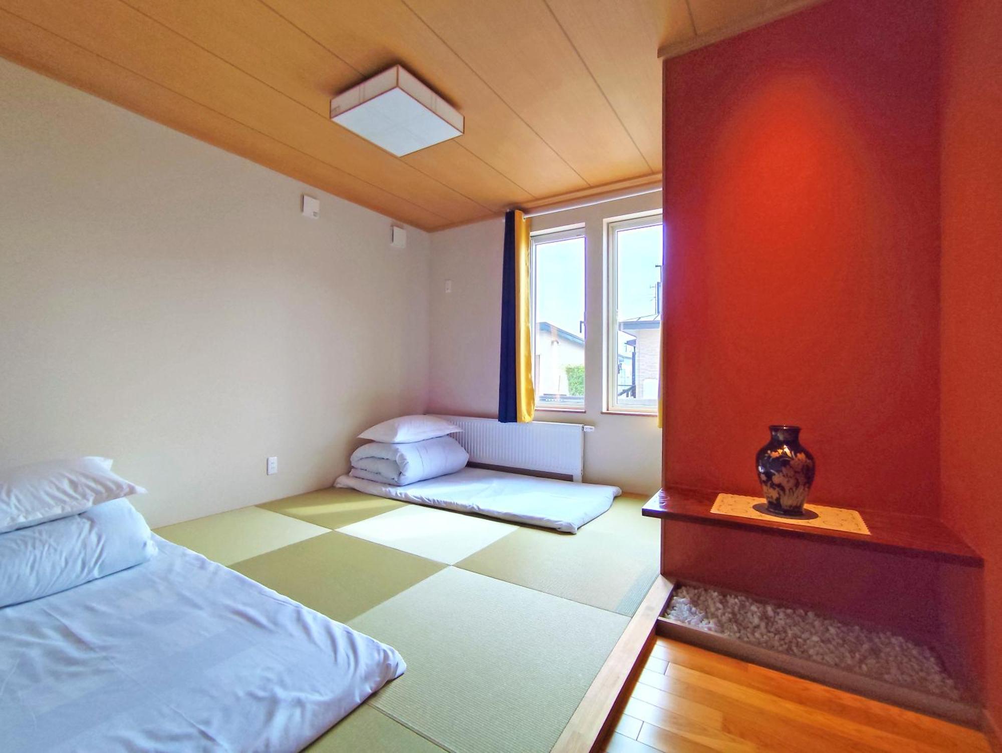 White House Onsen Guesthouse 白老町 エクステリア 写真