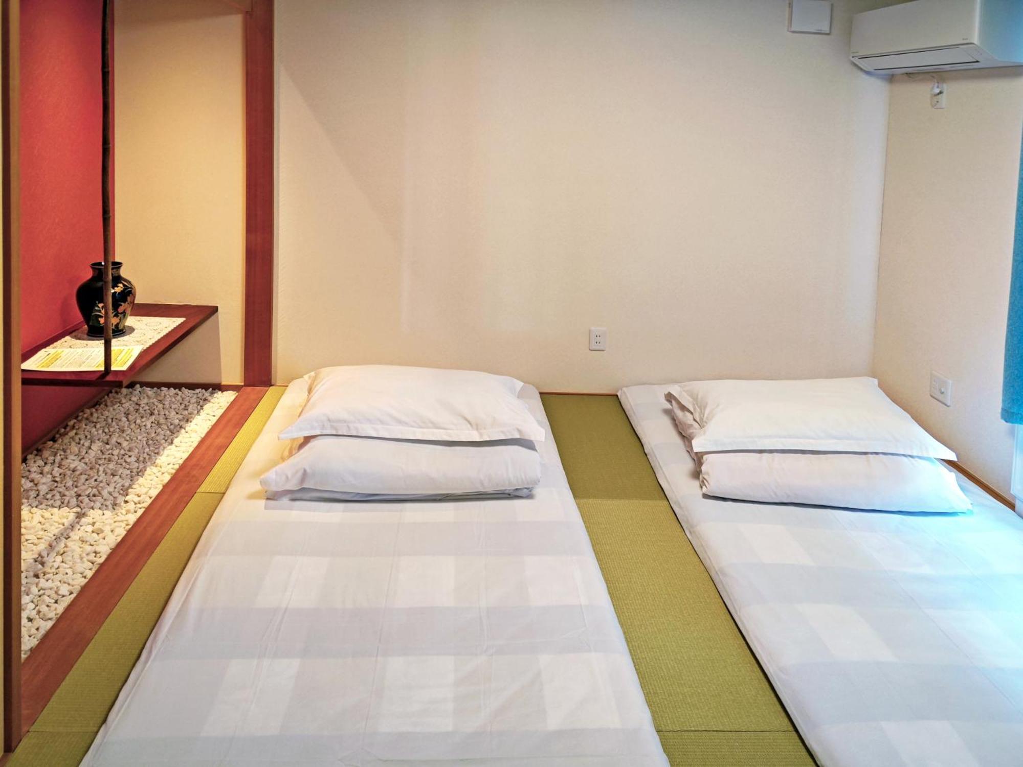 White House Onsen Guesthouse 白老町 エクステリア 写真
